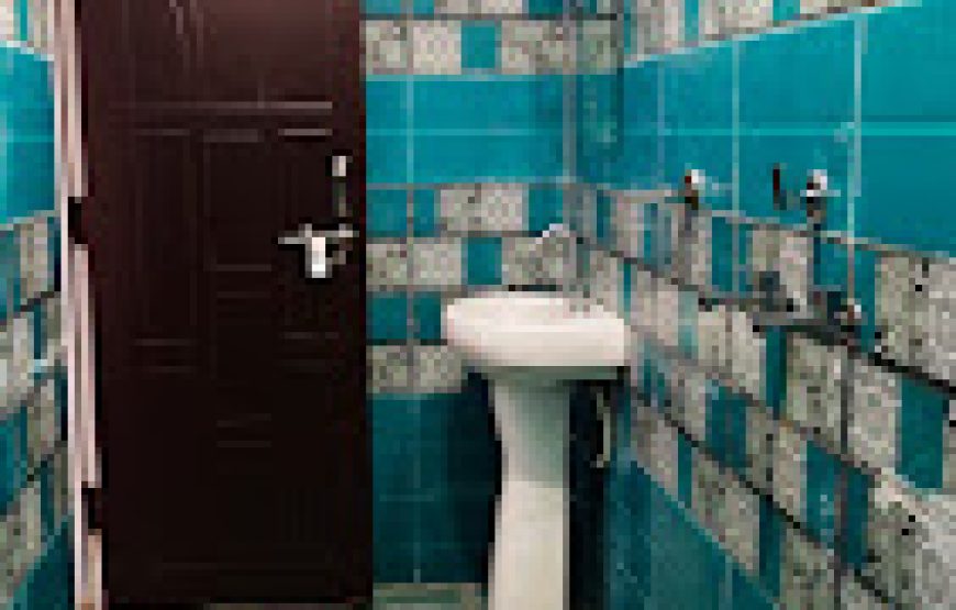 Cozy Double Bed Room